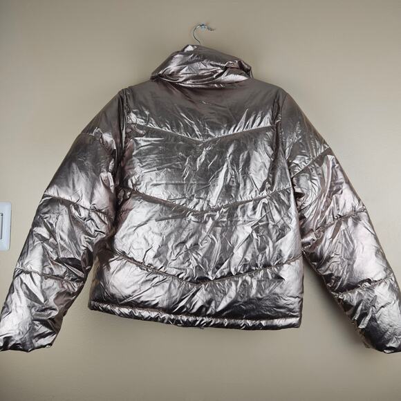 Abercrombie & Fitch AF Metallic Mini Puffer Jacket Size Medium - Picture 2 of 9
